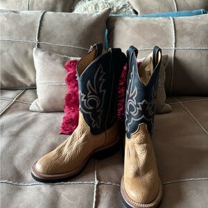 Justin Boots Tan and Black Leather Western Boots
